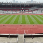 kenapa-lapangan-sepak-bola-tidak-memiliki-ac