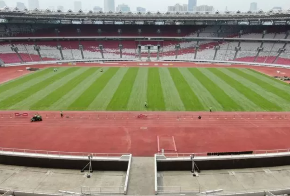 kenapa-lapangan-sepak-bola-tidak-memiliki-ac