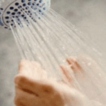 warm-shower-dalam-sepak-bola