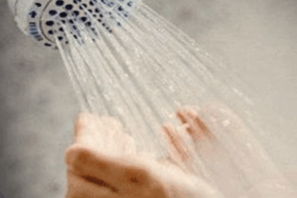 warm-shower-dalam-sepak-bola