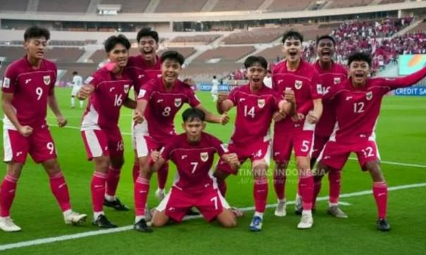 fifa-menyoroti-fans-timnas-indonesia-u-17-di-piala-dunia