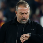 hansi-flick-menunda-kontrak-baru-di-barcelona