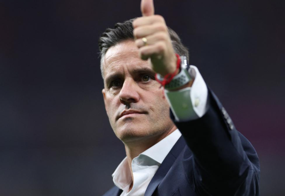 john-herdman-akan-temukan-gelandang-yang-hebat