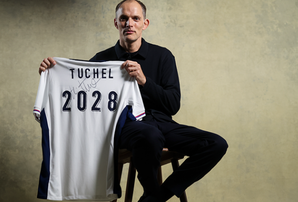 Thomas Tuchel Memperpanjang Kontrak di Inggris